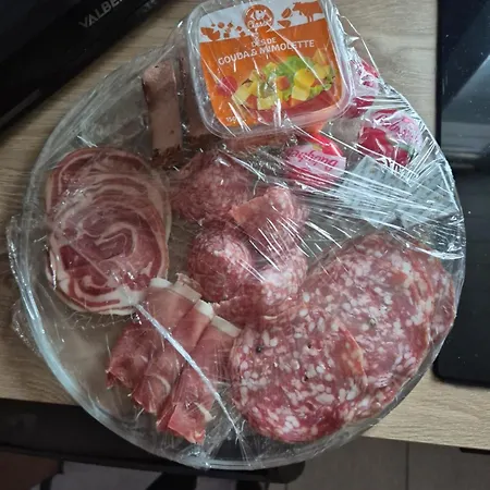 Lägenhet Avec Jacuzzi Privatif *