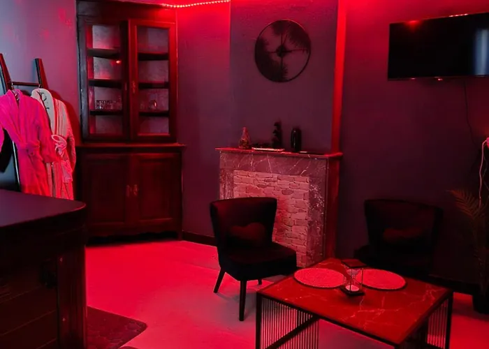 Apartamento Avec Jacuzzi Privatif Solre-le-Château